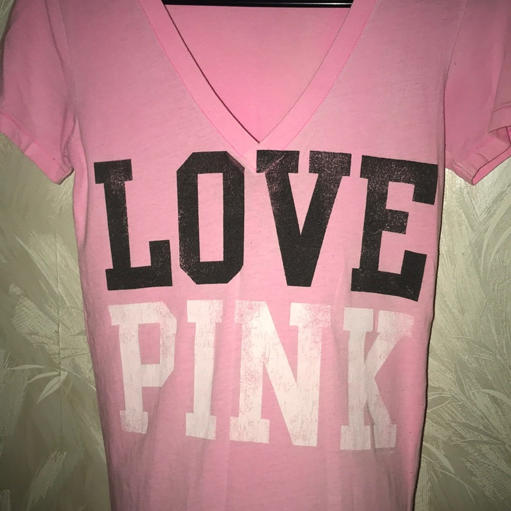 Victoria Secret ‘Pink’ v-neck XS